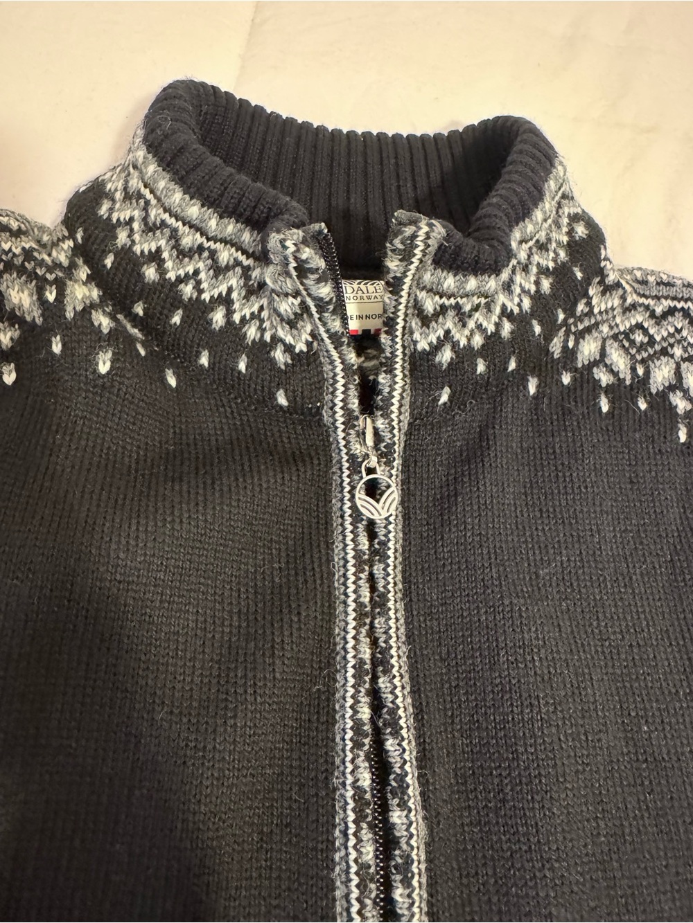 Dale of Norway 100% Wool Double Zip-Up Nordic fair isle Sweater Cardigan L - Picture 5 of 13